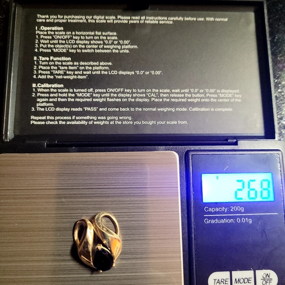 10K Gold Onyx Pendant - Picture 6 of 10